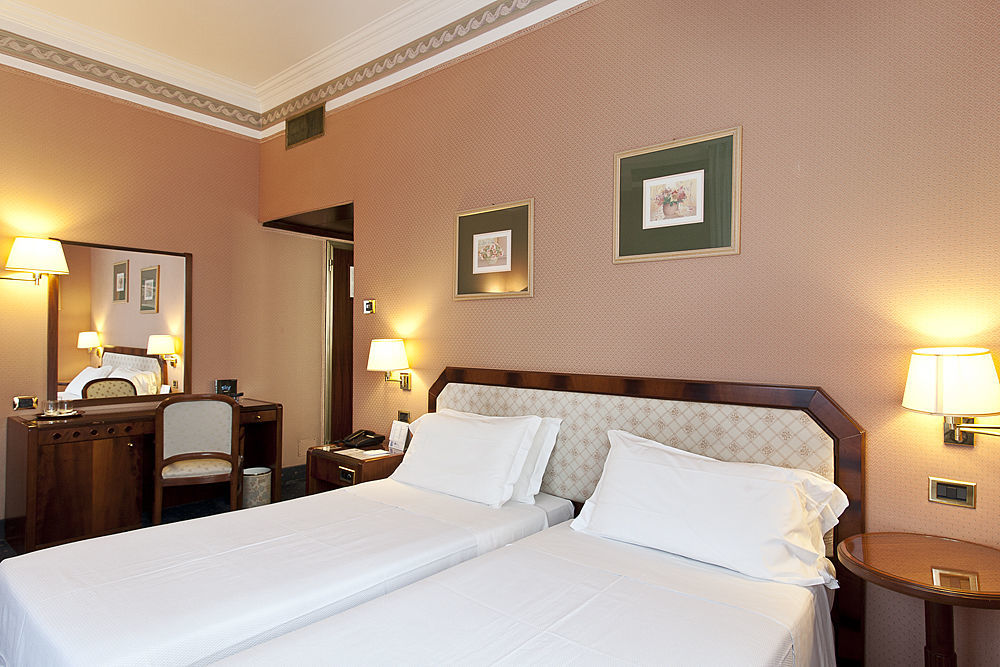 Hotel Bristol Milan Room photo